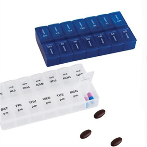 AM/PM  Easy Scoop Pill Box